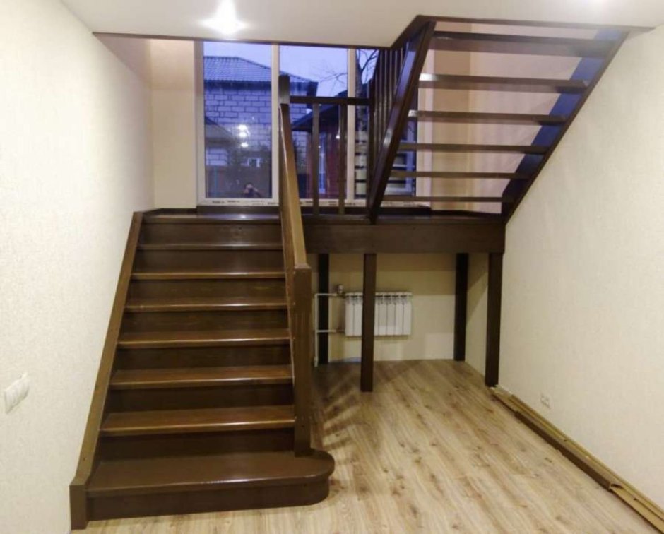 Двухмаршевая и трехмаршевая лестницы