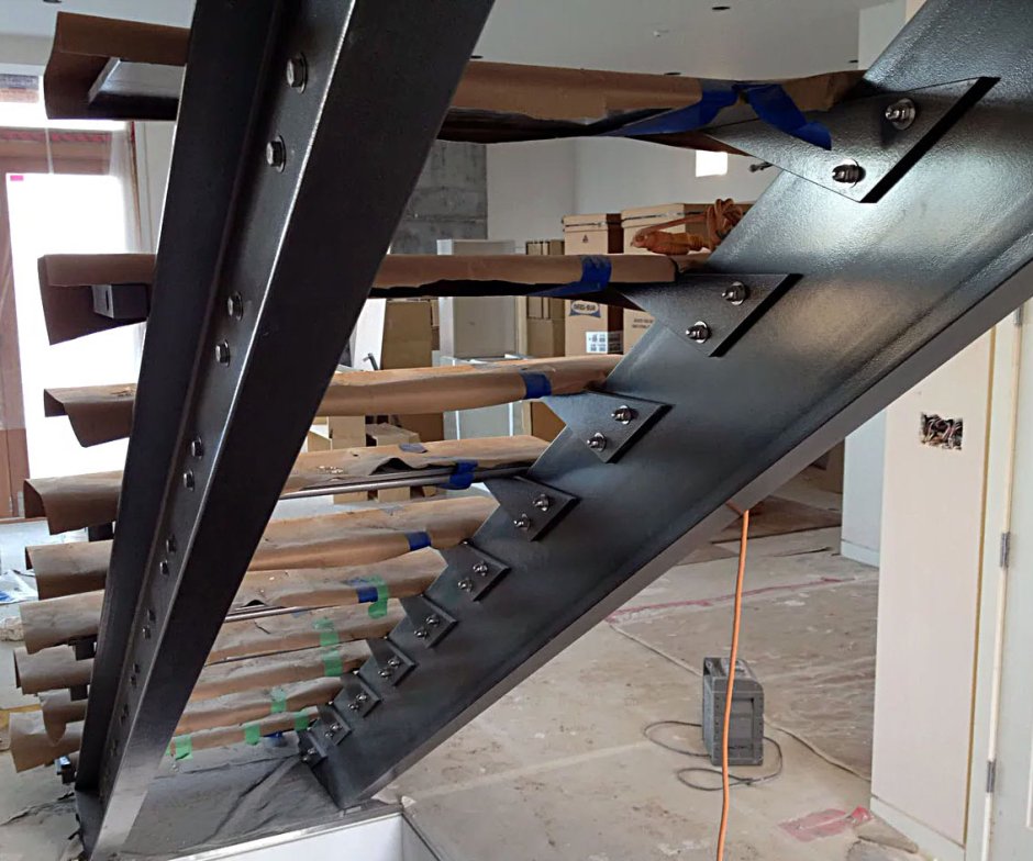 Ступени к металлокаркасу Фишер