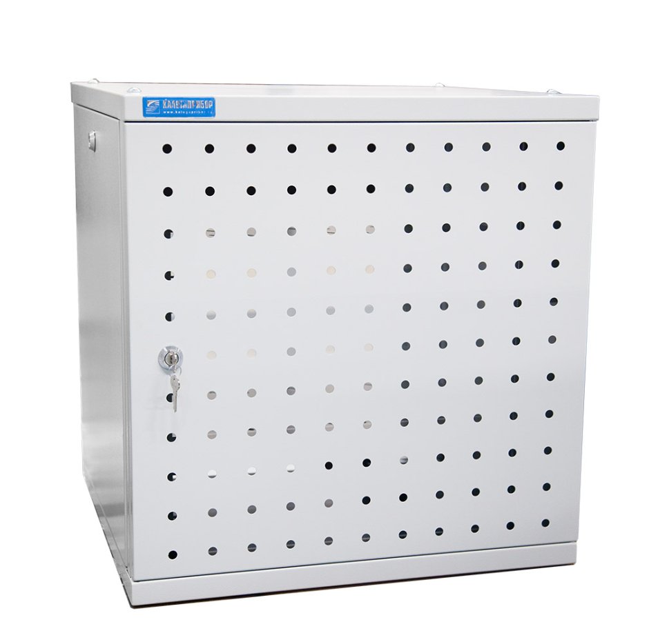 Перфорированная дверь для шкафа