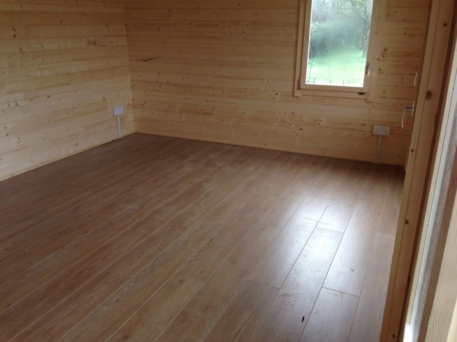 Пол шпунтованная доска крашеная