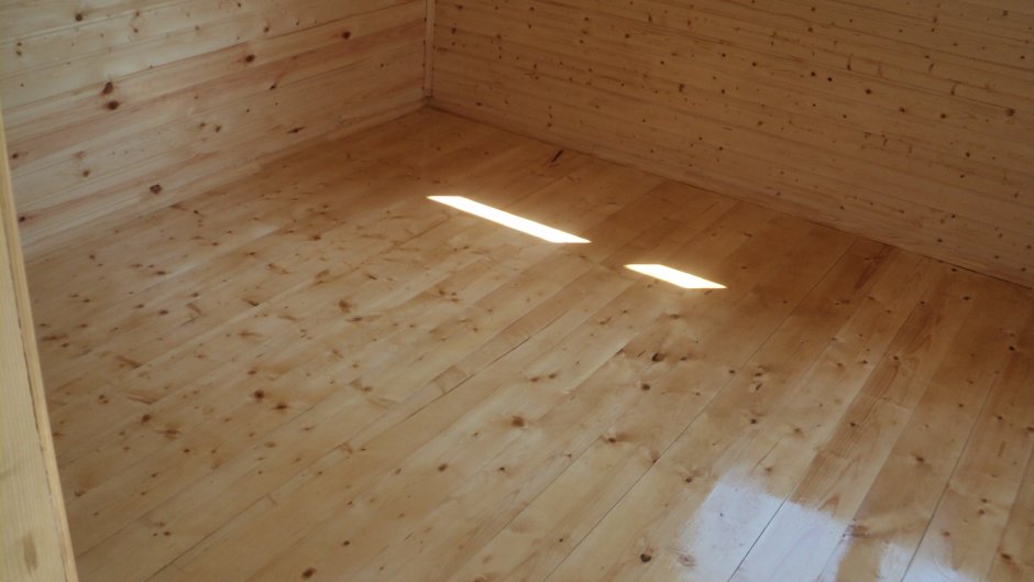 Палубная доска в интерьере