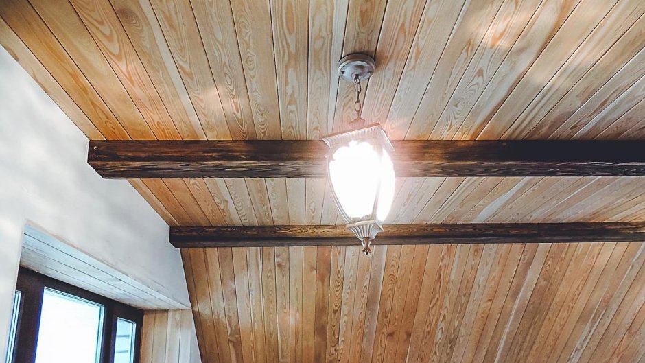 Потолок из вагонки