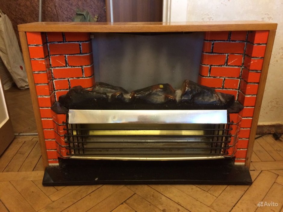 Камин электрический старый