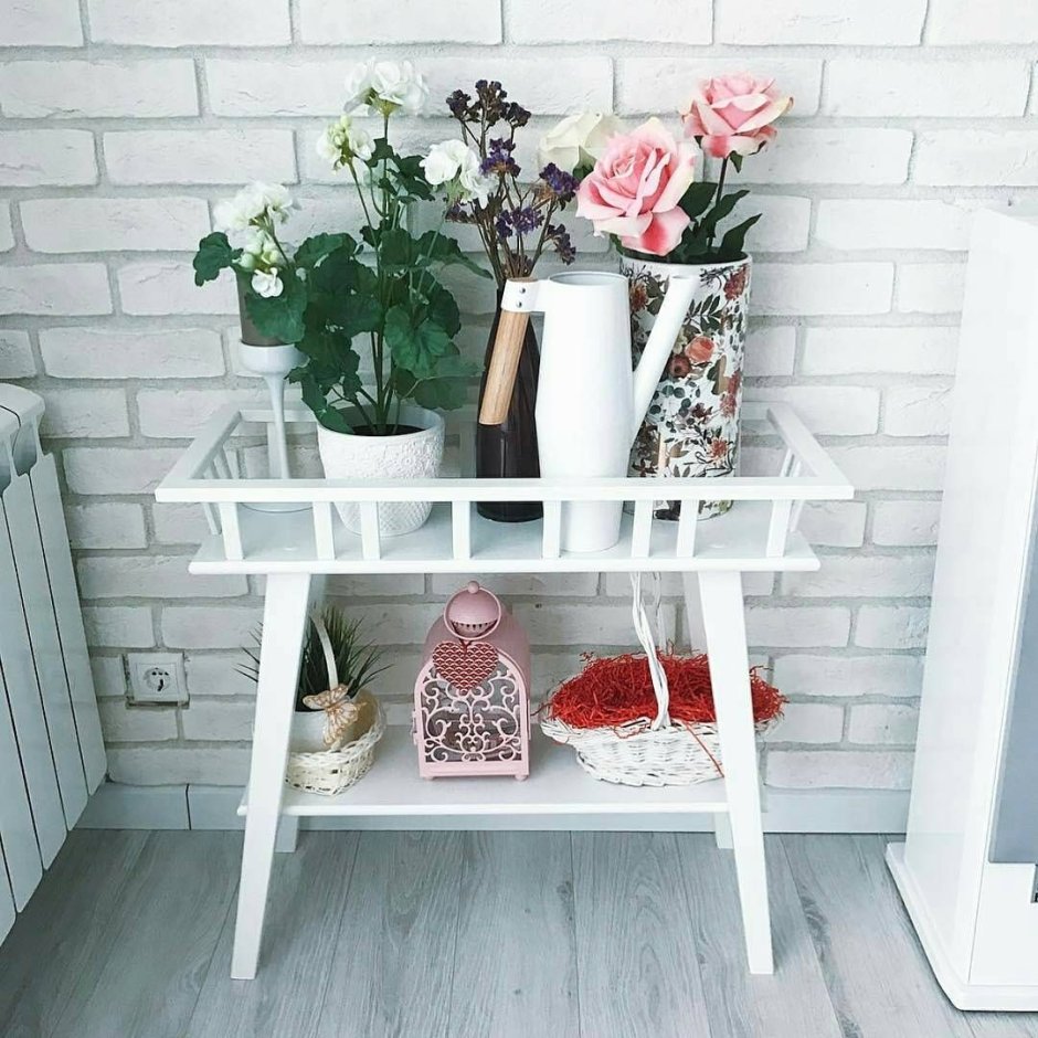 Подставки для цветов на даче