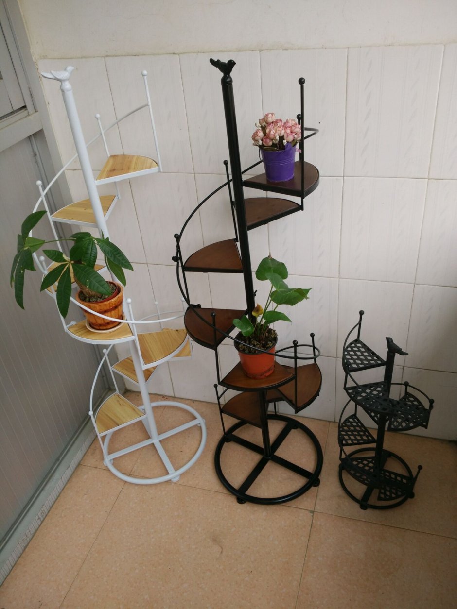 Этажерка для цветов