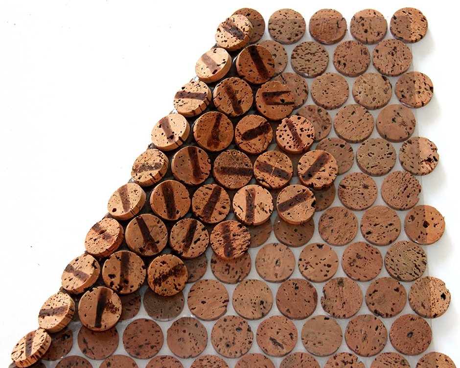 Панно из винных пробок
