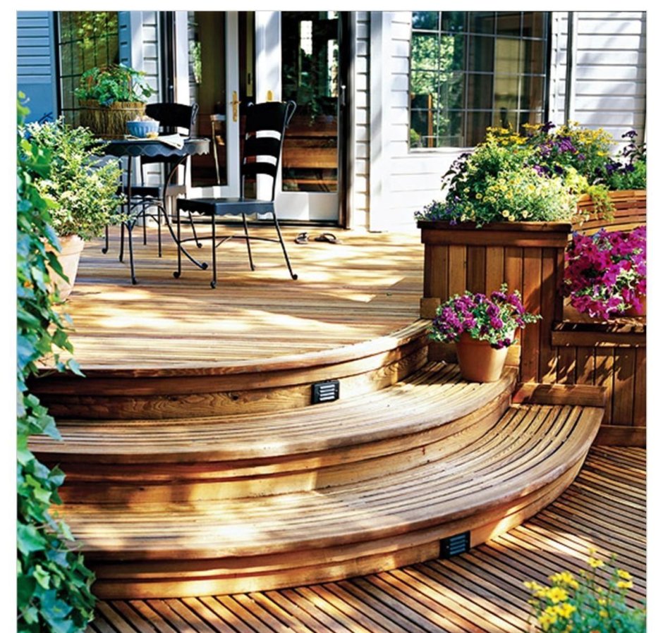 Ступеньки на террасу