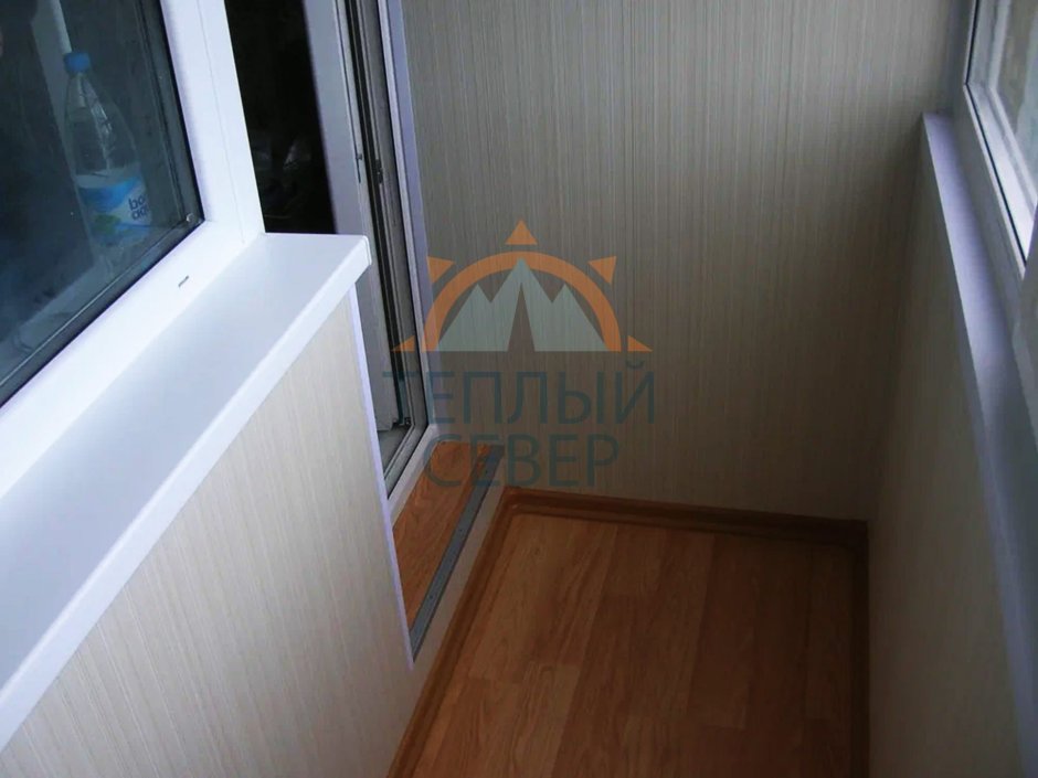 Обшитый МДФ балкон изнутри