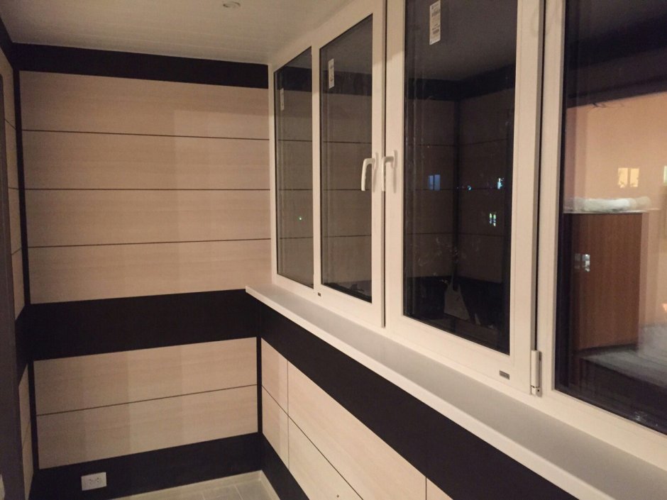 Отделка лоджии ламинатом