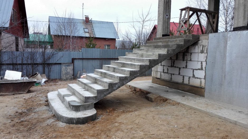 Уличные лестницы из бетона
