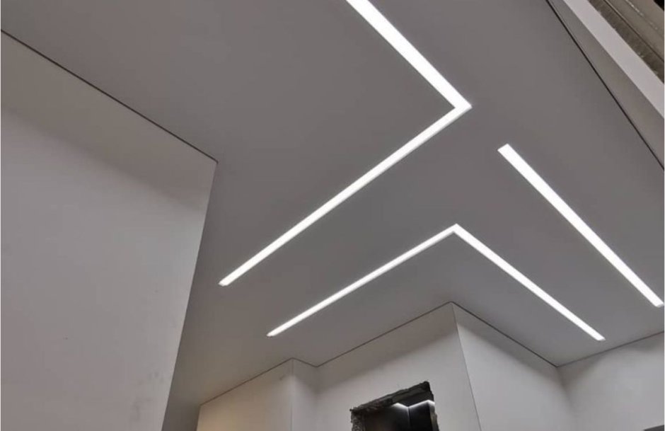 Световые линии Slott для натяжных