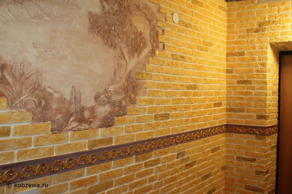 Декоративная штукатурка с декоративным кирпичом