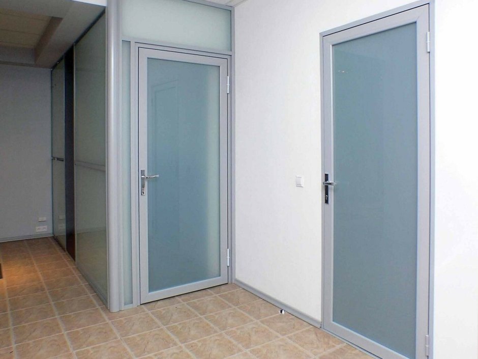 Алюминиевые двери тп45