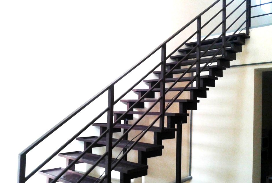 Металлическая лестница