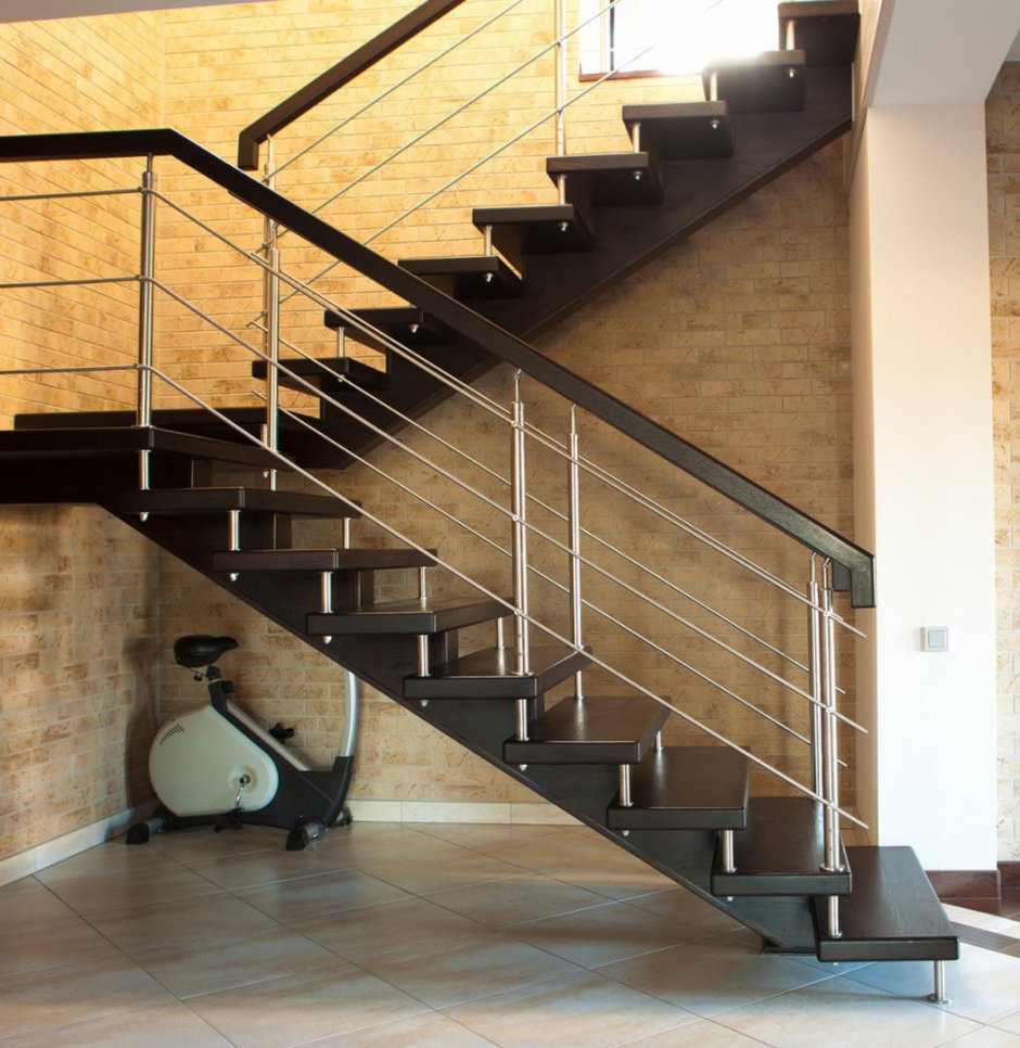 Металлическая лестница