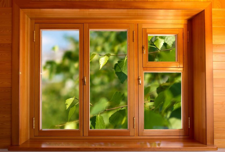 Деревянные окна со стеклопакетами