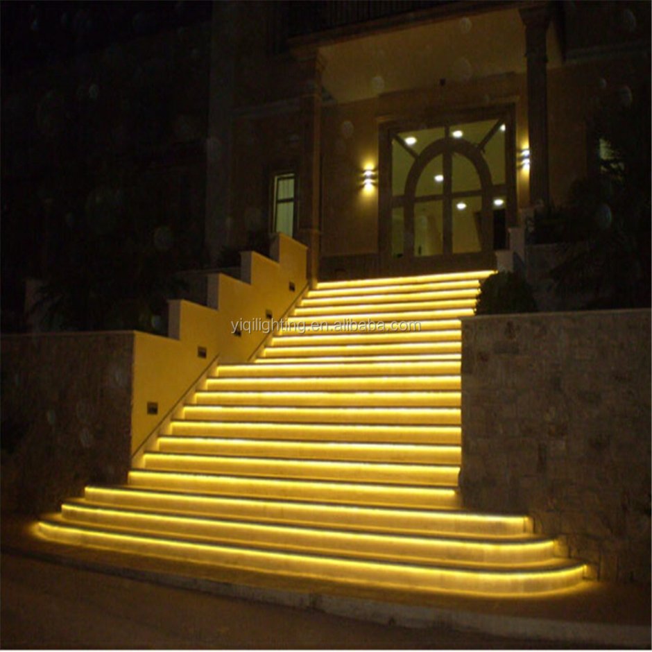 Подсветка ступеней