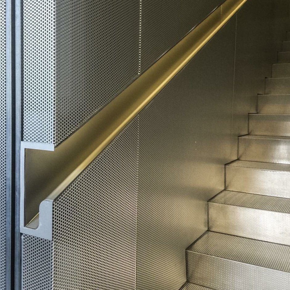 Плинтус с подсветкой