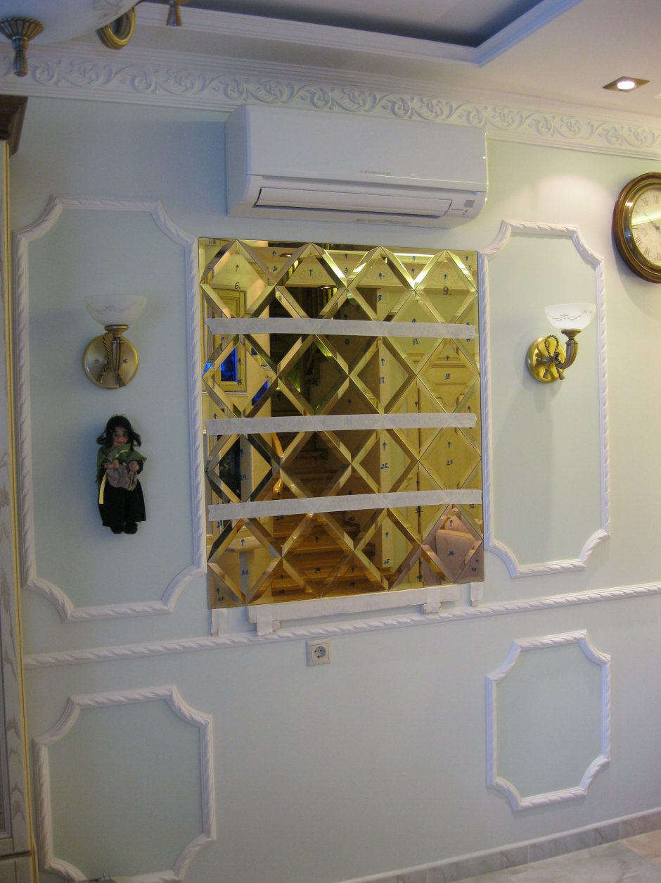 Зеркальная плитка бронза в интерьере
