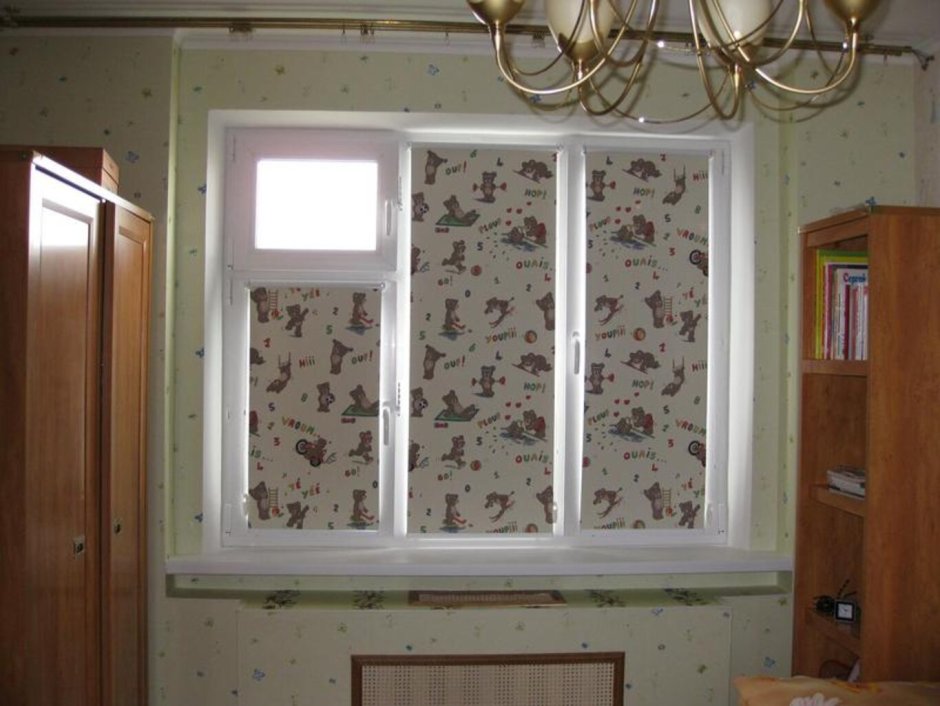Рулонные шторы на окно с фрамугой