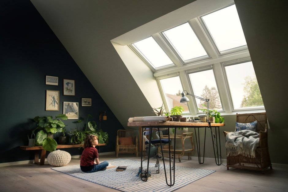 Мансардное карнизные окна Велюкс