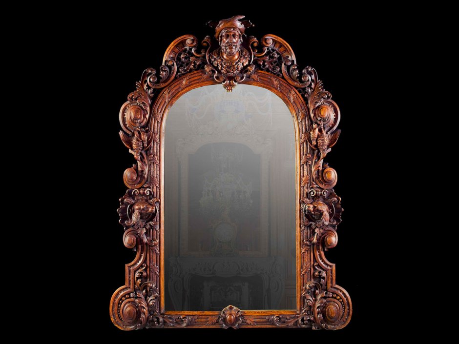 Старинное зеркало