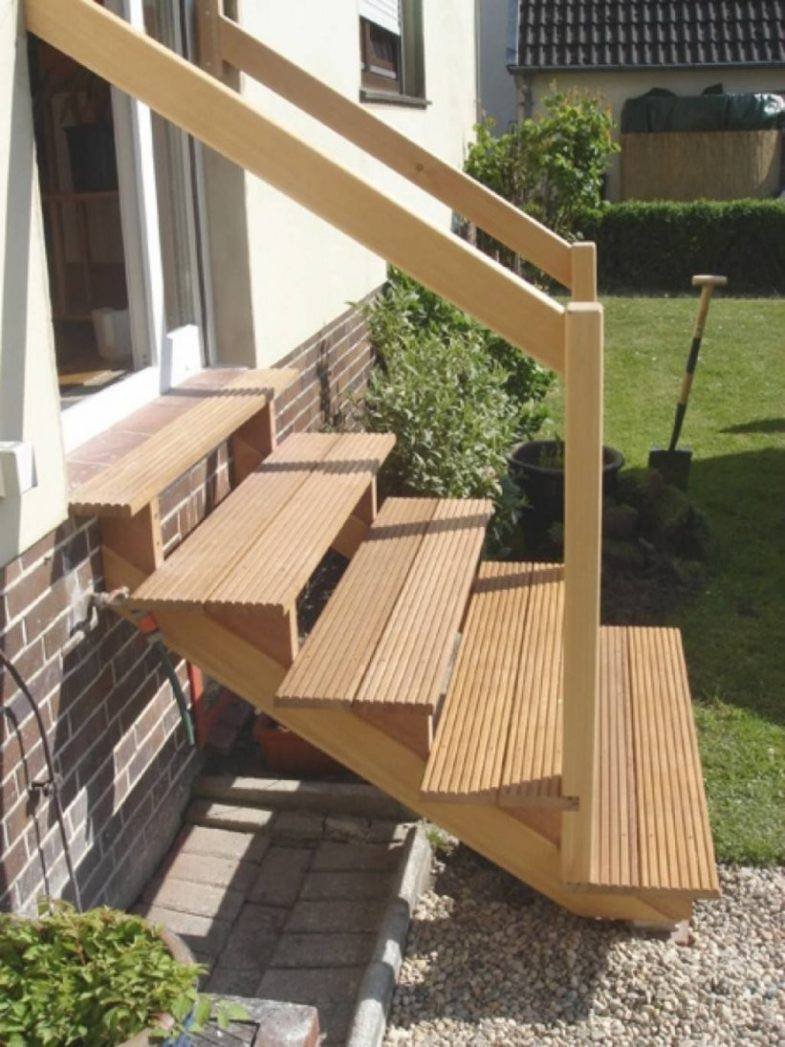 Каркас крыльца из дерева