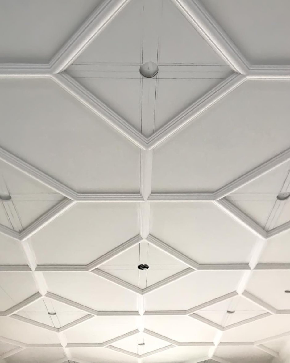 Геометрический потолок