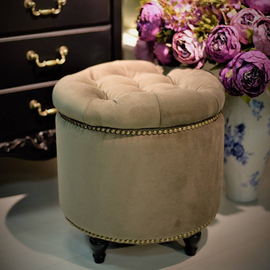 Накидка на пуфик