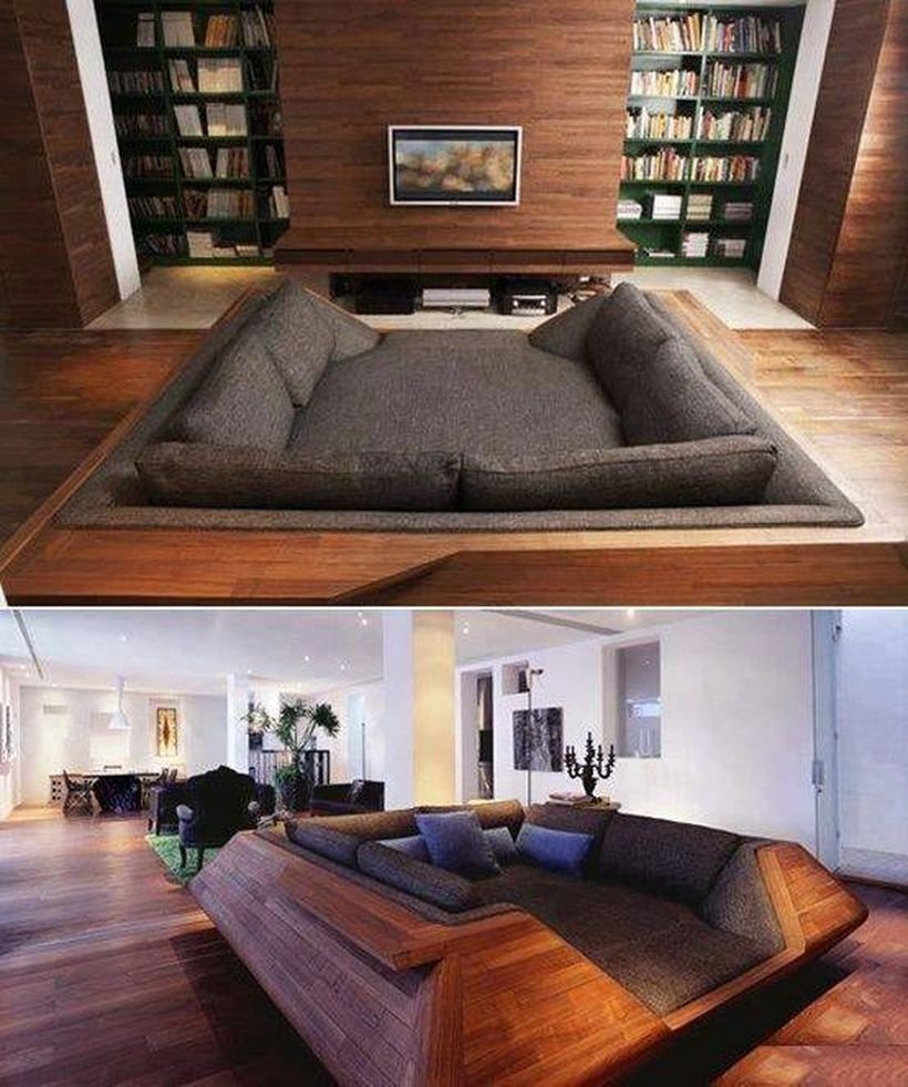 Уютный маленький диванчик в спальню
