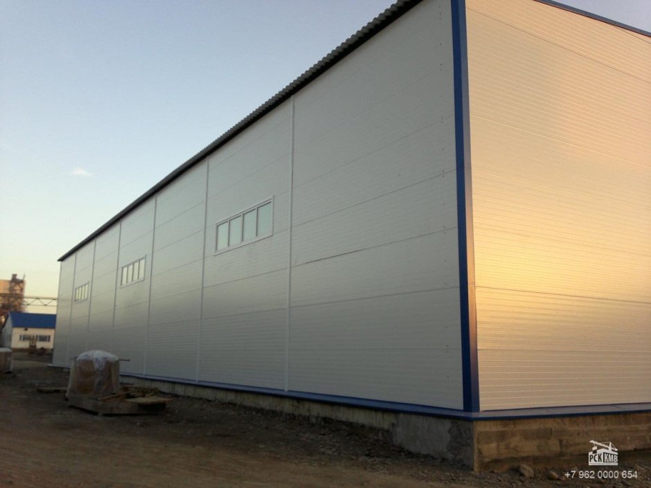 Склад в сэндвич панели цоколь