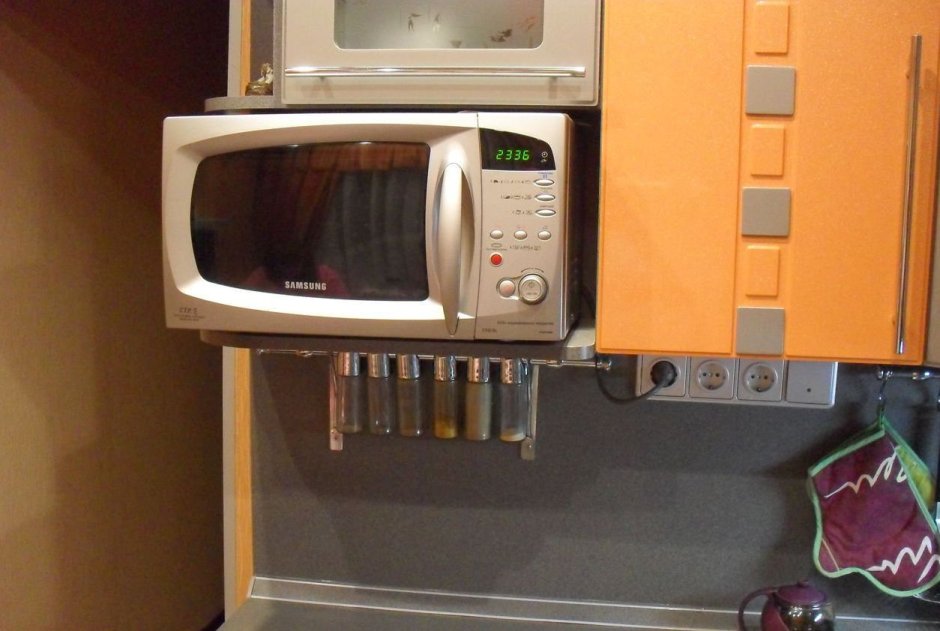 Шкаф на кухню для бытовой техники