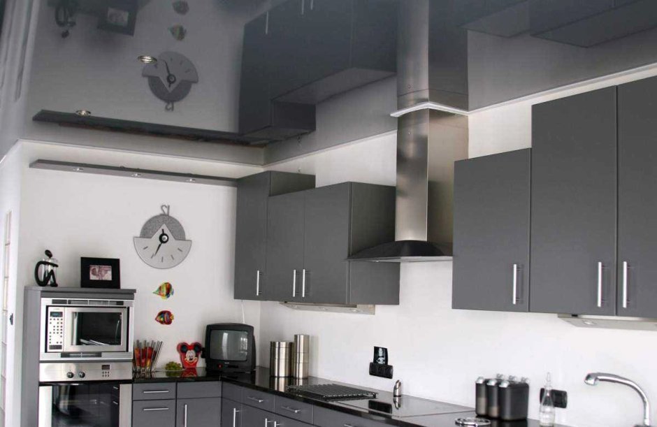 Сеервй натяжной потолок