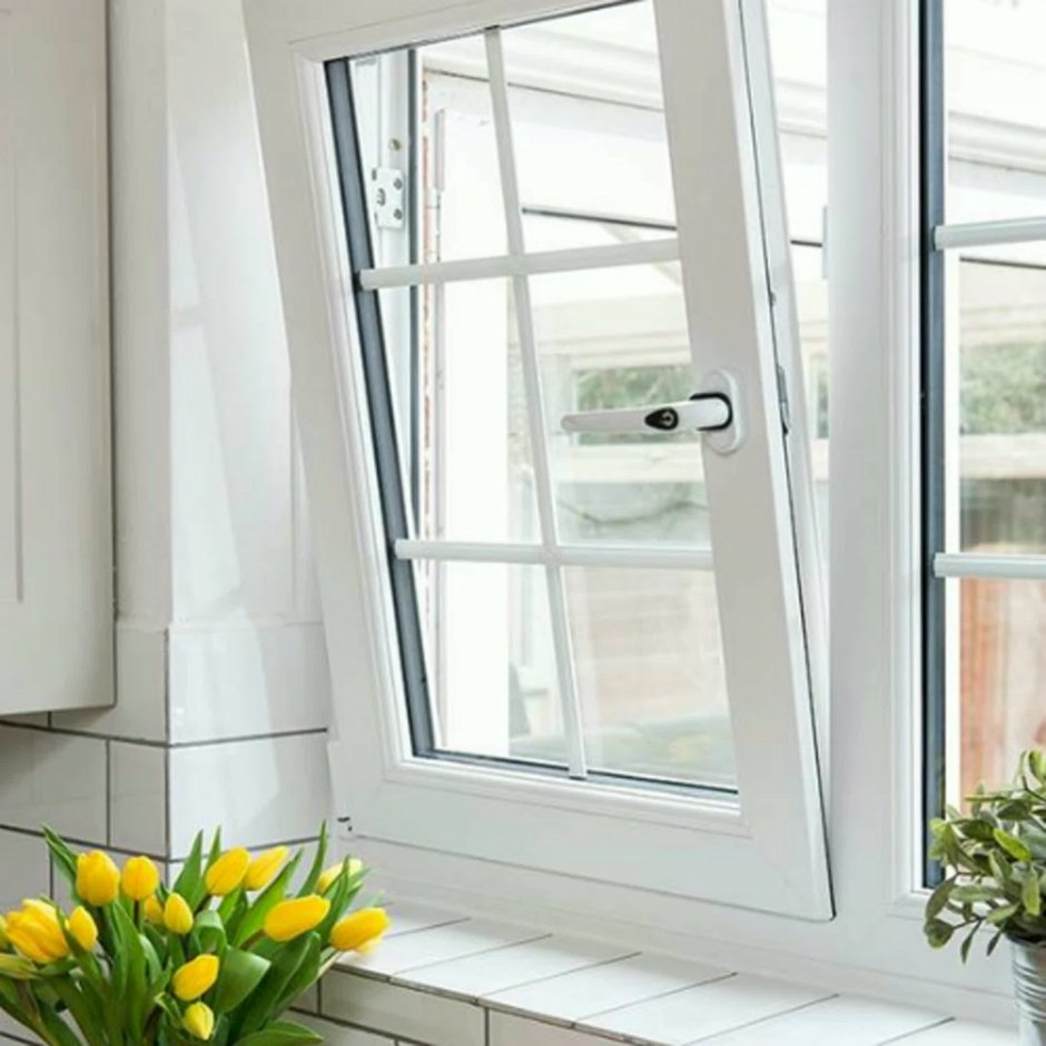 Пластиковые двери входные