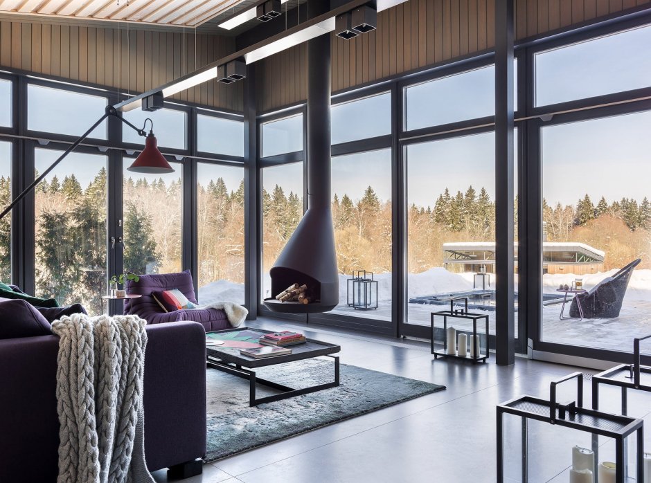 Дом в скандинавском стиле с панорамными окнами