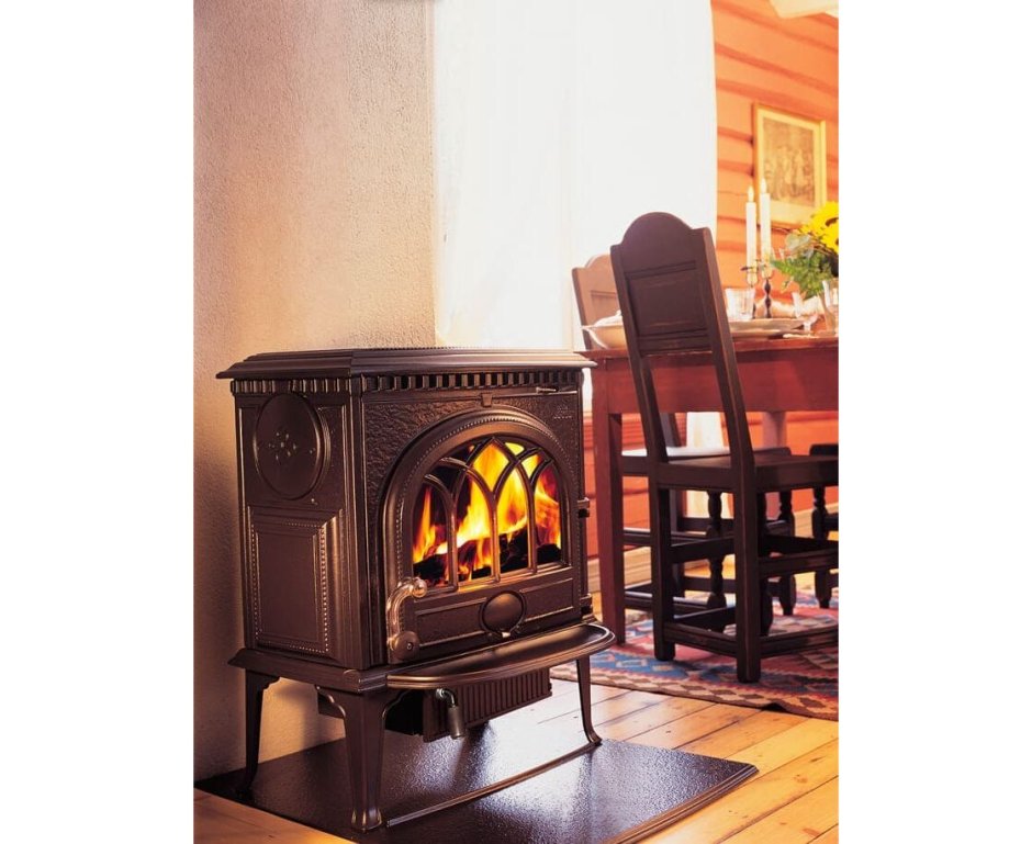 Печь камин обложенная кирпичом