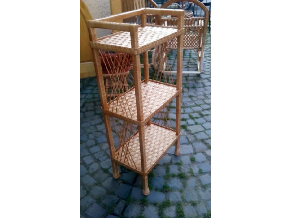 Плетеная Этажерка