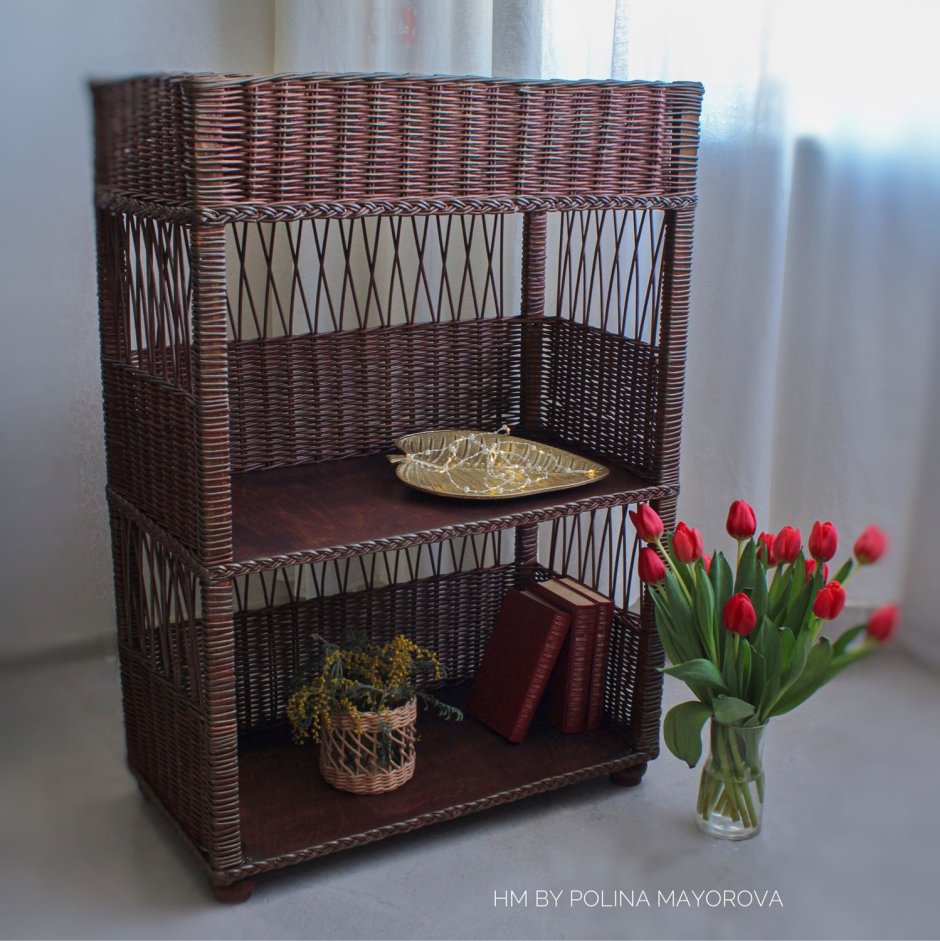 Этажерка деревянная с плетеными корзинами