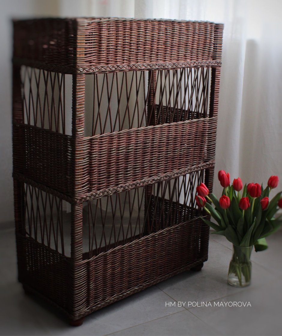 Этажерка ротанговая плетение