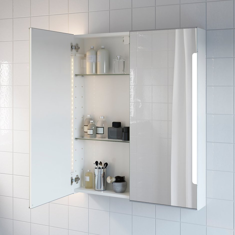 Навесной шкаф в ванную с зеркалом