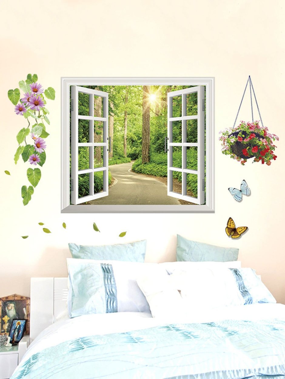 Декоративное окно на стене с подсветкой