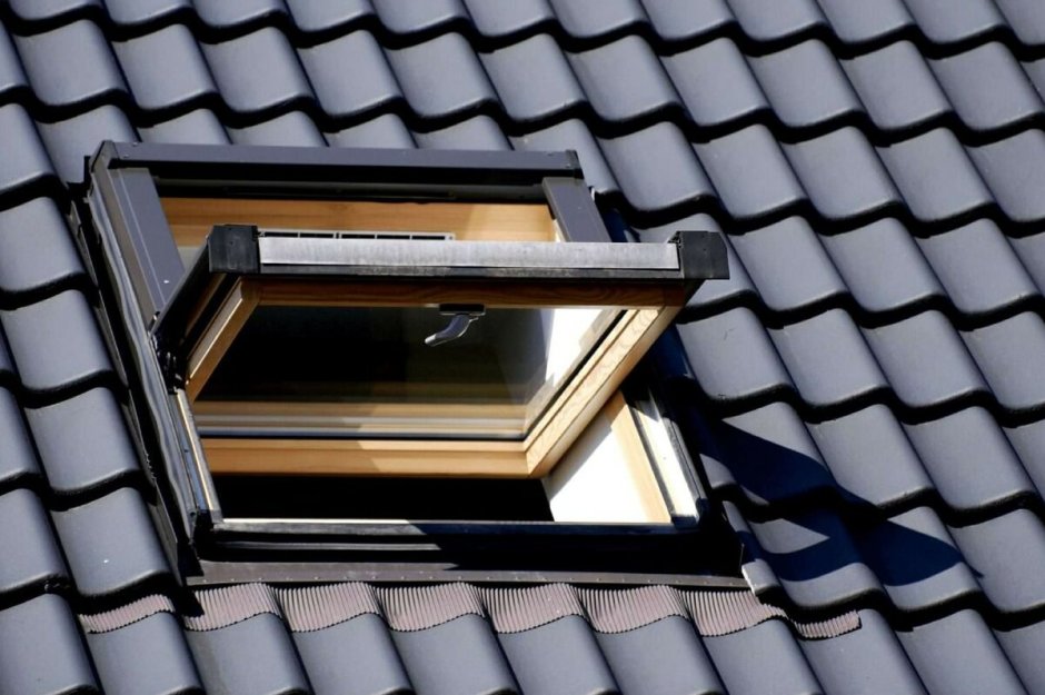 Спальня с ванной на мансарде