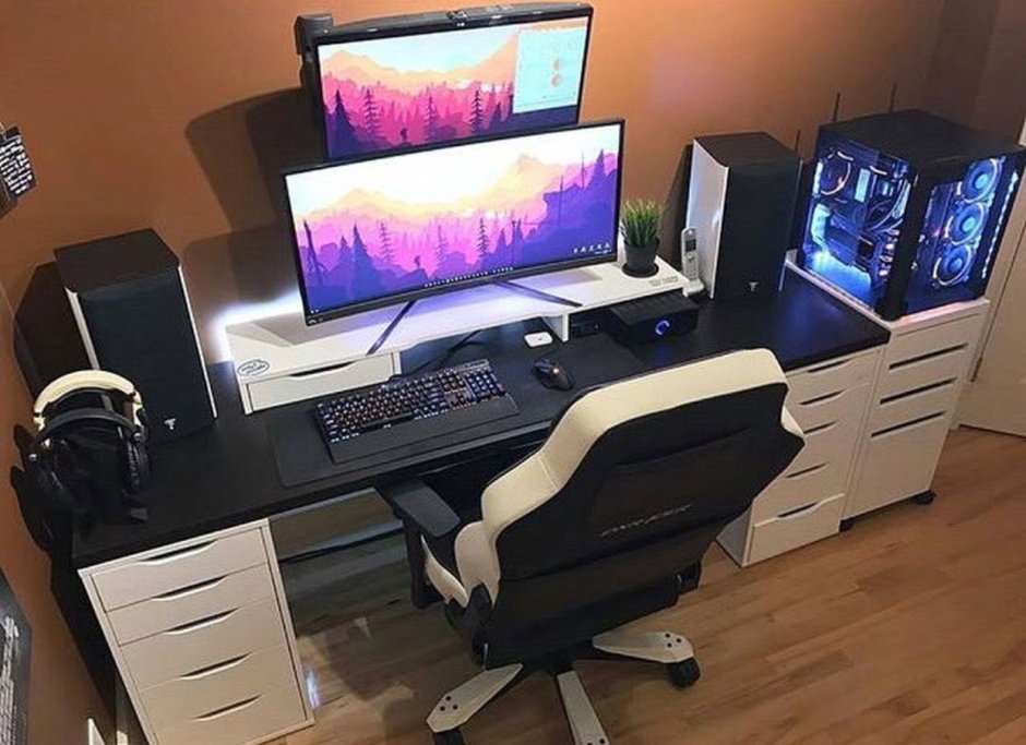 Самодельный компьютерный стол