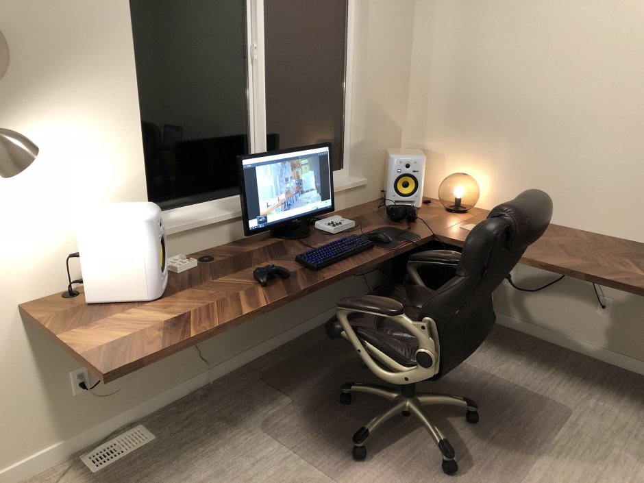 Настенный стол Minimal Wall Desk