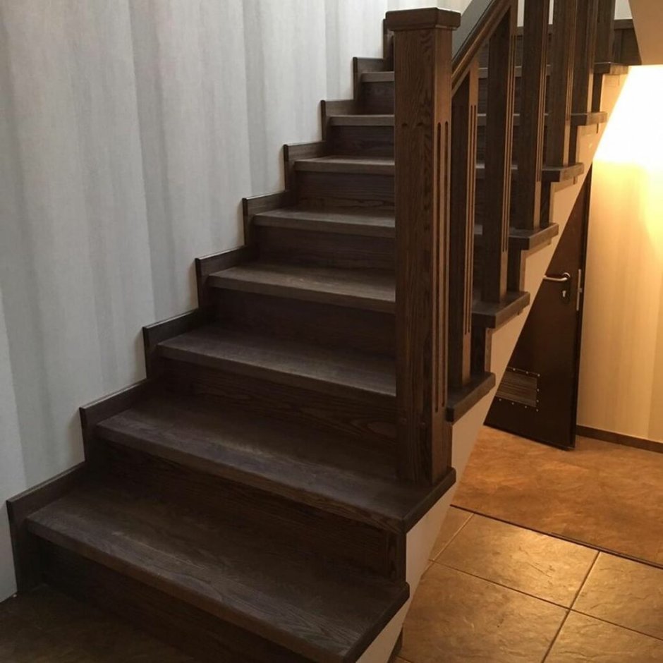 Серые перила