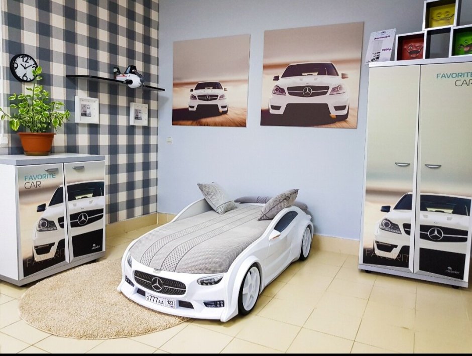 Комната для двух девочек с двухъярусной кроватью