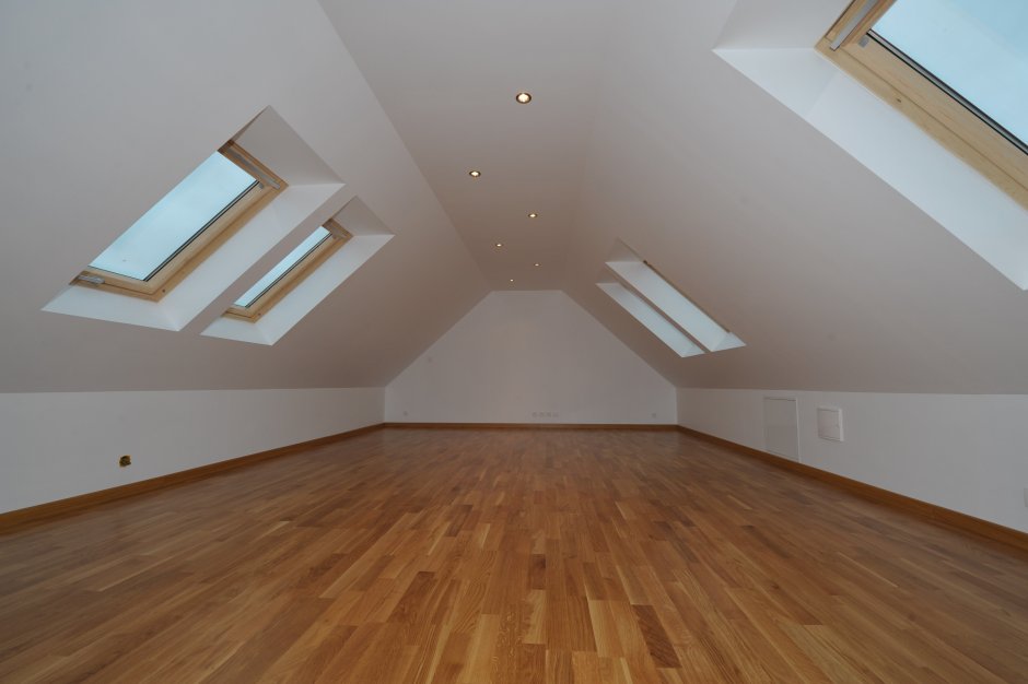 Мансардные двери