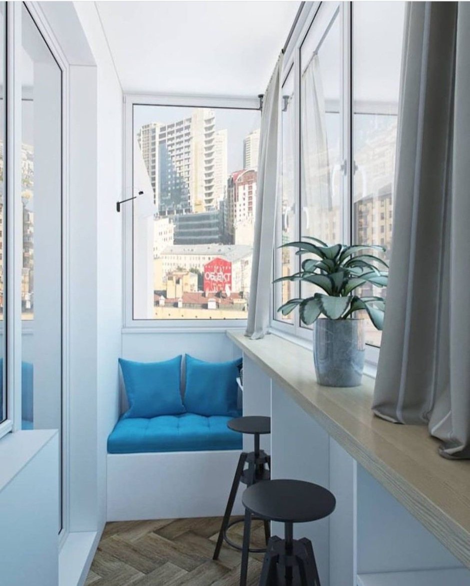 Узкий балкон