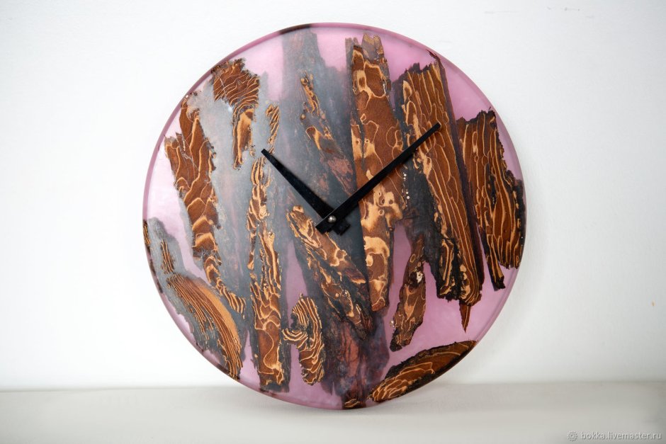 Настенные часы из эпоксидной смолы