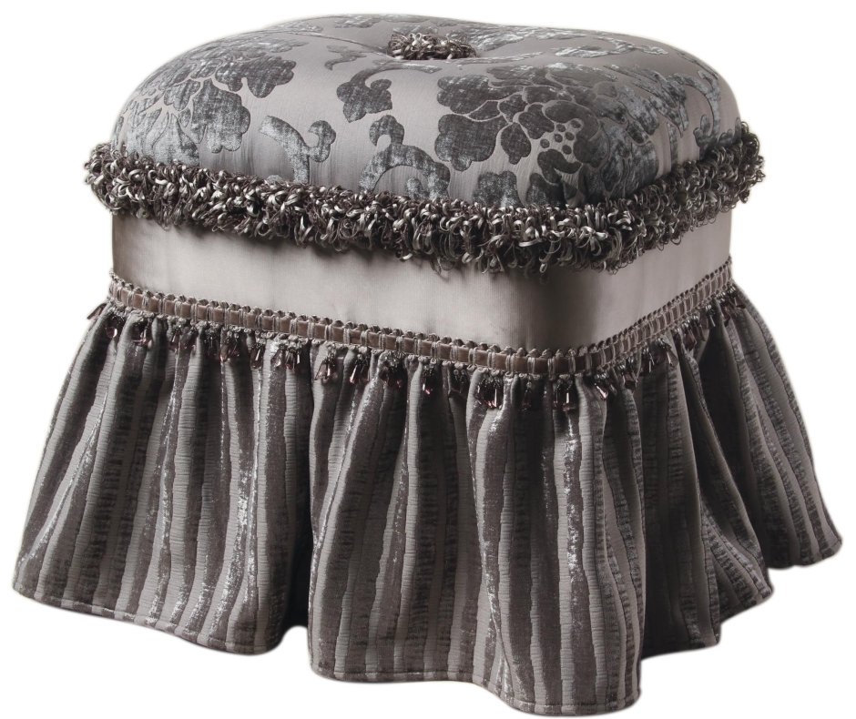 Накидка на пуфик